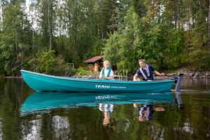 Гребна лодка Terhi Saiman Hunter