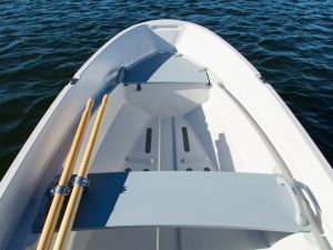 Моторна лодка Terhi 400 C