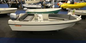 Моторна лодка Terhi 450 Sloep