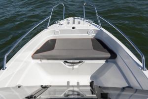 Моторна лодка Terhi 480 Sport