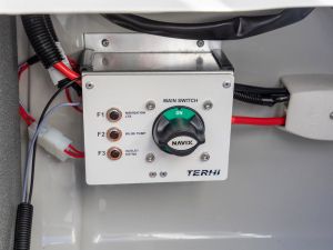 Моторна лодка Terhi 480 TC