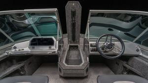 Алуминиева моторна лодка VIZION 470 PRO