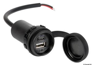 Водоустойчив USB-A и USB-C контакт Osculati с капак IP68 – 14,517,70